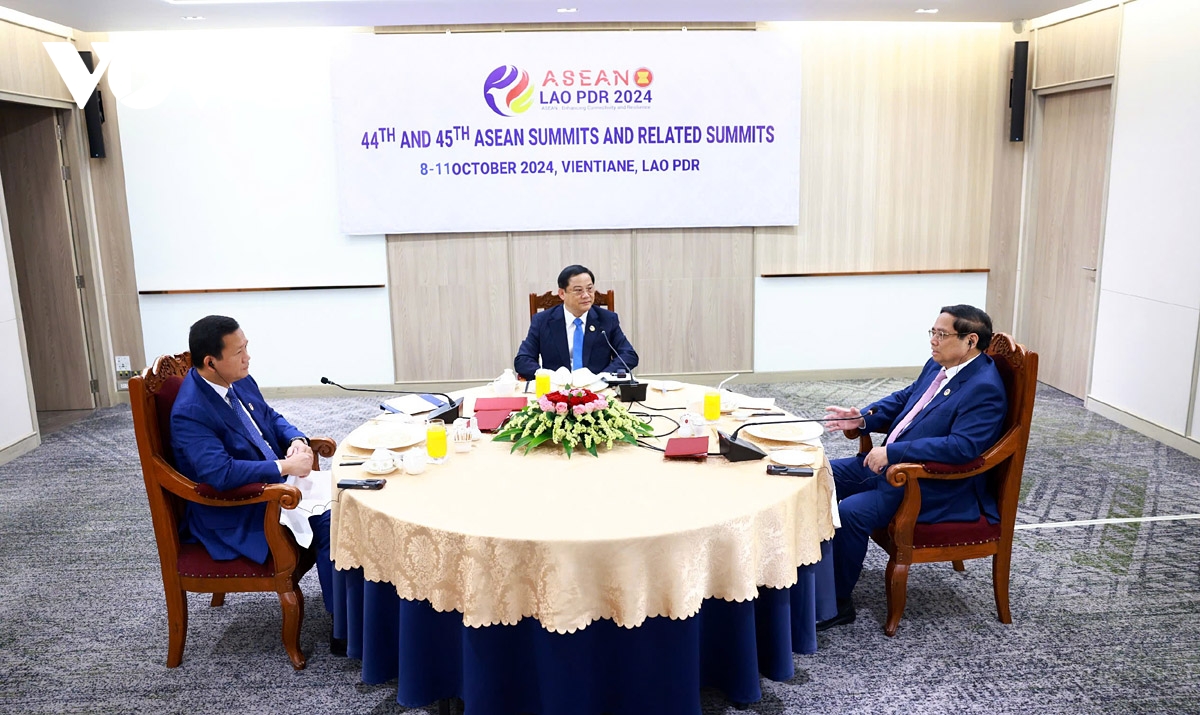 Vietnam, Laos and Cambodia vow to reinforce trilateral cooperation